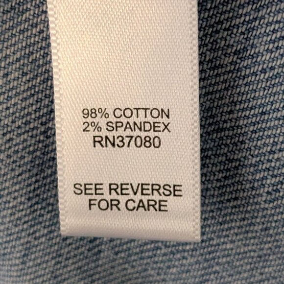 CATO Est 1946 Blue Denim Distressed Long Sleeve Button Jean Jacket; Size 18/20W - Picture 4 of 5